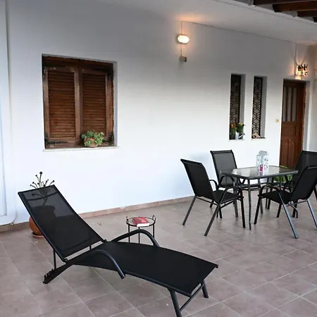 Shellapartment *
